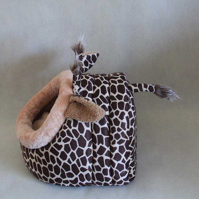 Deer Shape Cotton Dog House