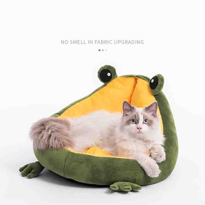 Indoor Frog Warm Cat Bed