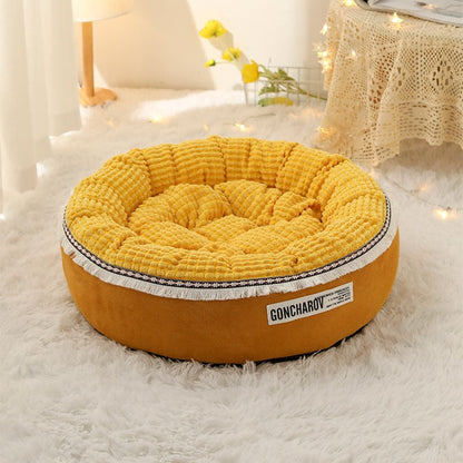 Cozy Round Winter Pet Bed