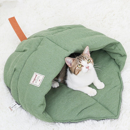 Cozy Leaf Pet Bed