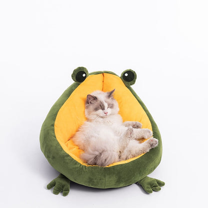 Indoor Frog Warm Cat Bed