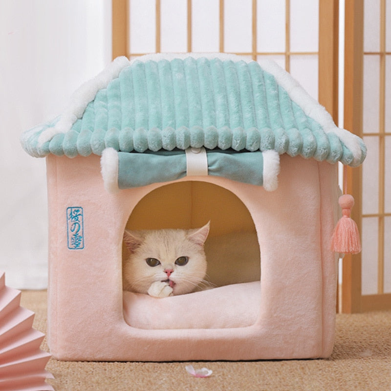 Japanese Style Cute Cat House